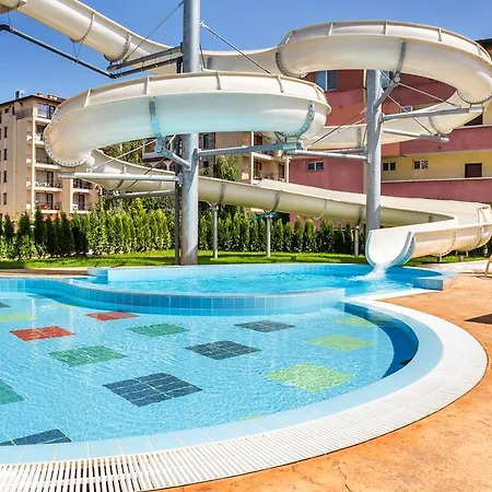 Rena Aparthotel Sluneční pobřeží