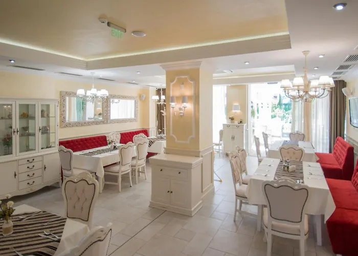 מלון דירות Rena