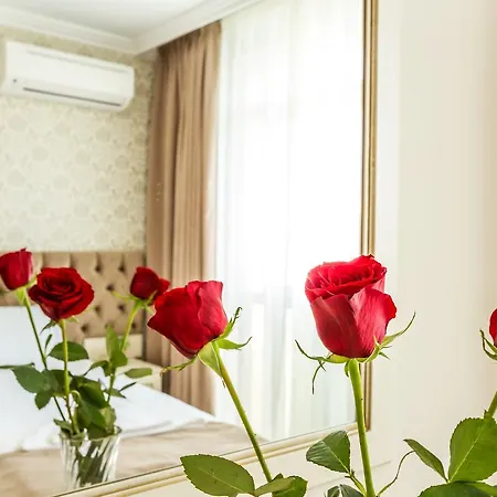 Rena Apartmanhotel 4*